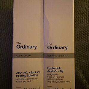 The Ordinary Skincare Duo - White and Gray